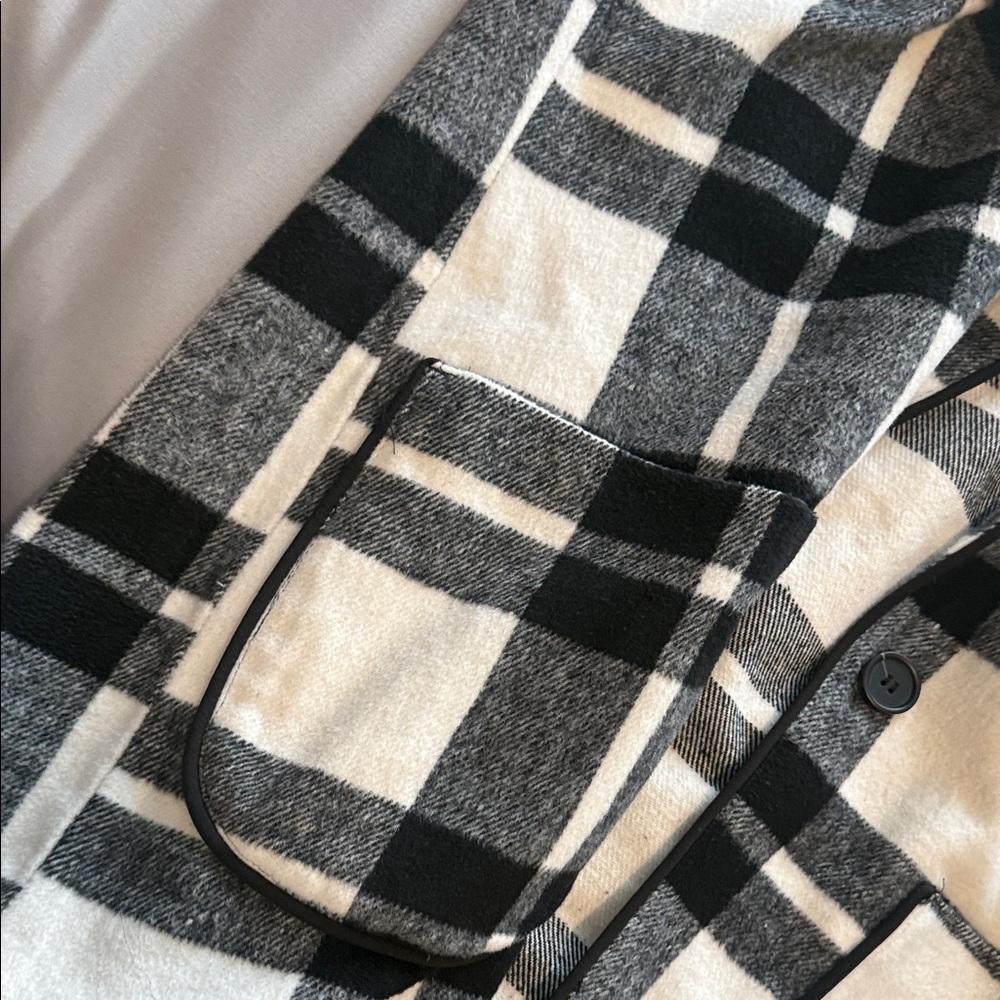 BKE Black and Cream Checkered Vest - Picture 3 of 10